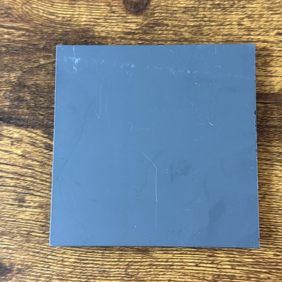 Decorative Glass Mirror Plaque with Floral Design - Picture 4 of 4